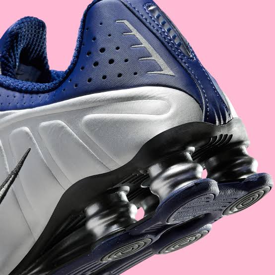 Nike Shox R4 'Blue Void'